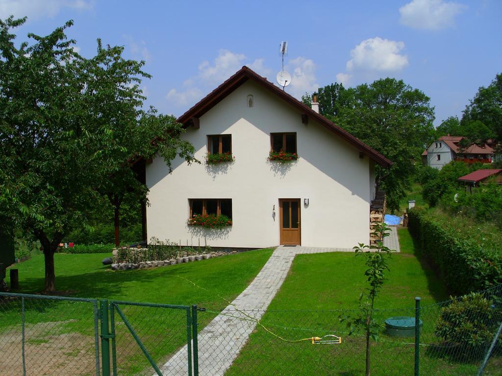Apartmany Nad Otavou Zvikovske Podhradi Room photo
