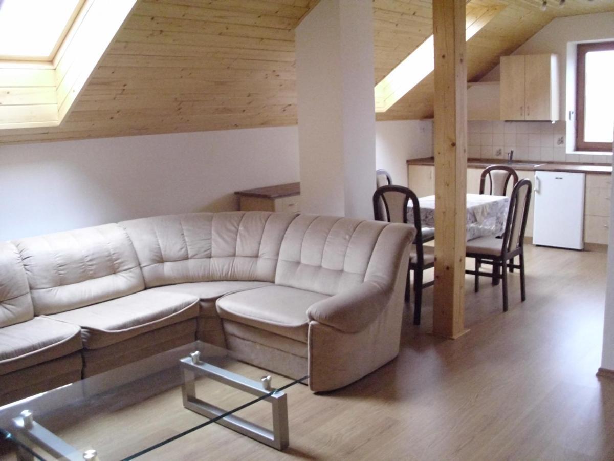 Apartmany Nad Otavou Zvikovske Podhradi Exterior photo