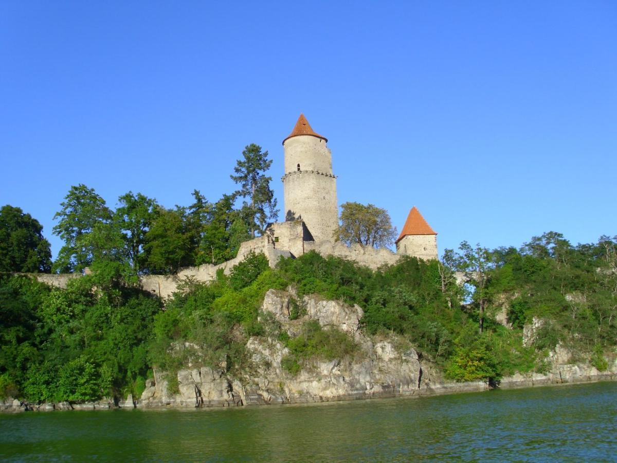 Apartmany Nad Otavou Zvikovske Podhradi Exterior photo